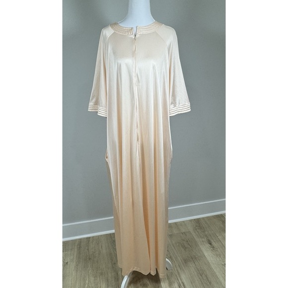 Vanity Fair Other - Vintage Vanity Fair Peach Nylon Zip Front House Coat Robe Lounge Dress Size L